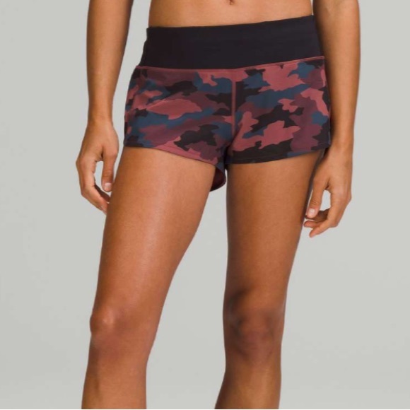 Lululemon Speed Up Low-Rise Lined Short 2.5"
Heritage 365 Camo Smoky Red Night - Picture 3 of 10
